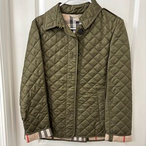 Burberry quilted jacket women’s medium
